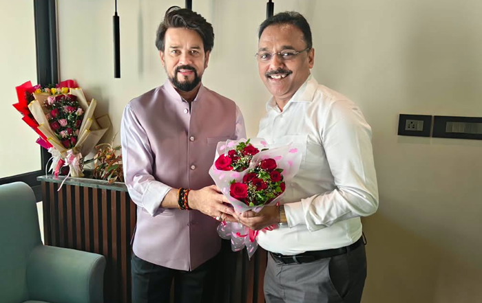 SECL Director HR calls on Anurag Thakur